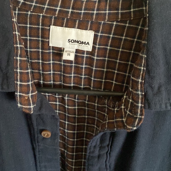 Navy blu long sleeve button up - Picture 2 of 3